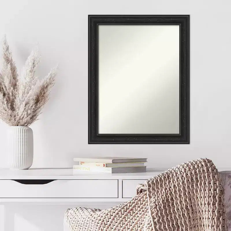 Miroir mural étroit noir Épave de 56x71 cm sans biseau : Rectangle moderne, cadre en polystyrène, quincaillerie de montage incluse