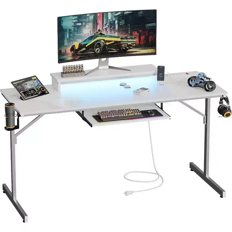 Bureau gaming de 63 pouces avec lumières LED et prises de courant, bureau d'ordinateur avec support d'écran et tiroir clavier pour bureau à domicile