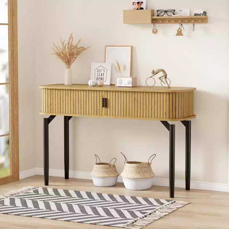 Console étroite cannelée de 47 po avec tiroirs, tables d'entrée étroites avec rangement et étagères